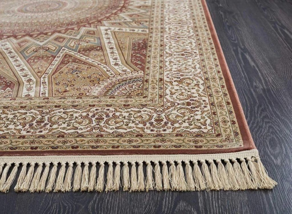 Ковер из вискозы